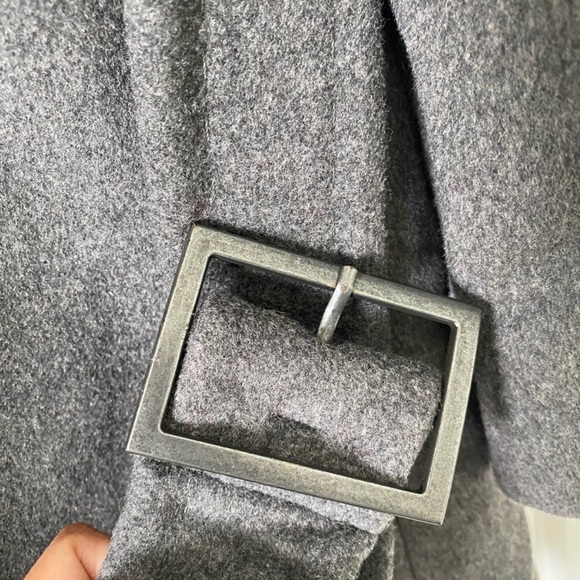 Aritzia Babaton wool coat - Picture 5 of 5